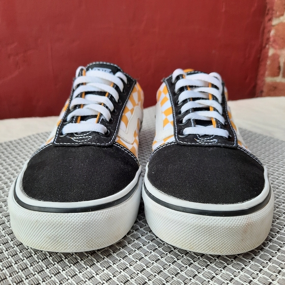 Vans Ward Checkerboard Old Skool Low Top Sneaker - Picture 5 of 11